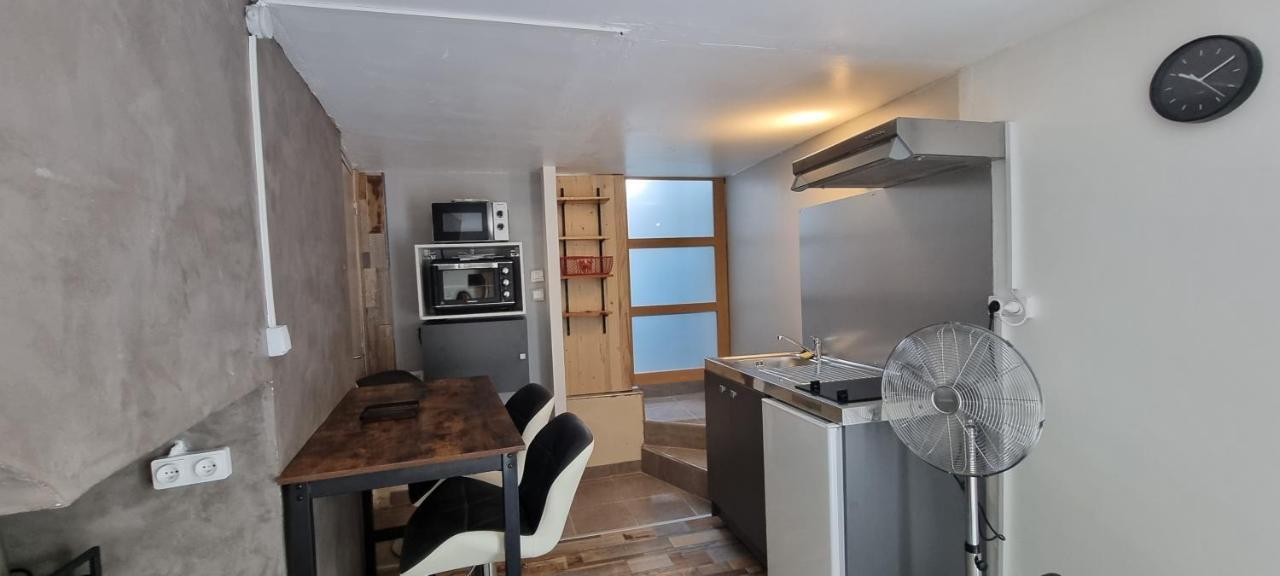 Maison De Village En Provence Avec Terrasse De 33M2 Saint-Roman-de-Malegarde Exteriör bild